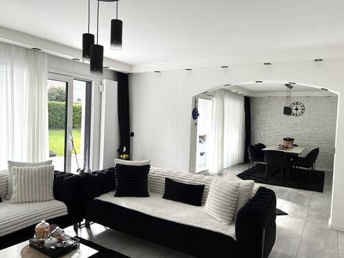 Wohnzimmer und Esszimmer - 