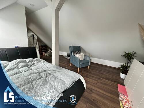 Schlafzimmer DG - 