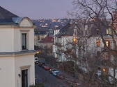 Blick aus dem Wohnzimmer - Exklusive 2-Zimmer Wohnung mit gehobener Innenausstattung in Dresden