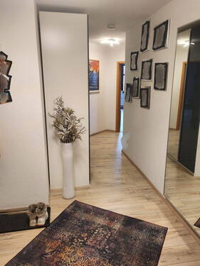 Flur - 2 Zimmer Etagenwohnung in Dresden