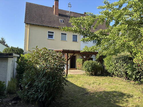 Gartenansicht & Eingang - Einmalige Gelegenheit DHH und separates Freizeitgrundstück in Heidelberg
