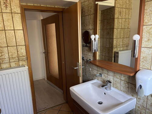 WC EG - 