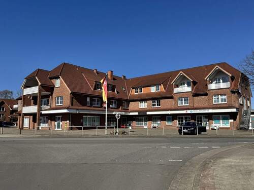 Hausansicht - ***TOLLE PRAXISFLÄCHE IN ZENTRALER LAGE VON ROSENGARTEN-KLECKEN ZU VERMIETEN***