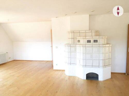 OG- Kachelofen- Essecke - 