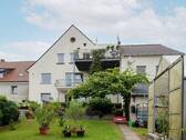 Gartenansicht - 1 Zimmer Mehrfamilienhaus, Wohnhaus zum Kaufen in Barntrup