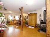Wohnzimmer DG - 1 Zimmer Mehrfamilienhaus, Wohnhaus in Barntrup