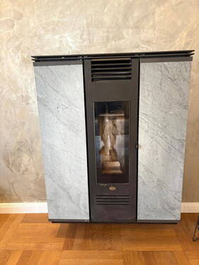 Pelletofen im Wohnzimmer - 