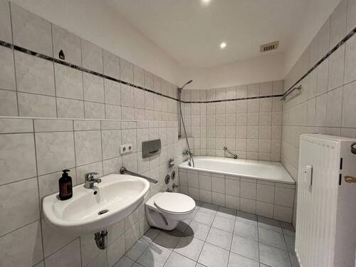 IMG-20250416-WA0093 - 
