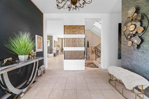 großer und offengehaltener Entrée - Einfamilienhaus mit 216,00 m² in Zeuthen zum Kaufen