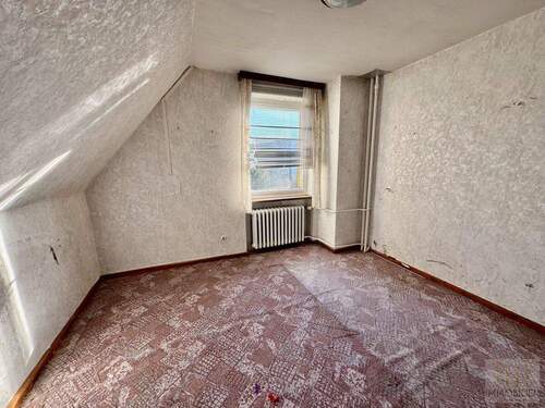 OG: Individuell nutzbares Zimmer - 