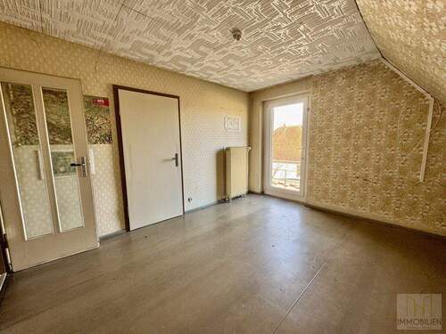 OG: Individuell nutzbares Zimmer mit Terassenzugan - 