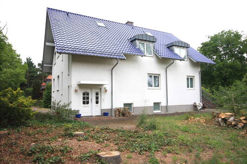 Hausansicht - 1 Zimmer Einfamilienhaus in Falkensee
