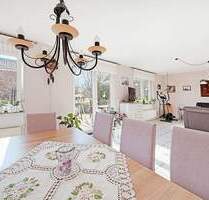 Großzügiges Ein- oder Zweifamilienhaus in bevorzugter Feldrandlage! - Rehburg-Loccum Bad Rehburg