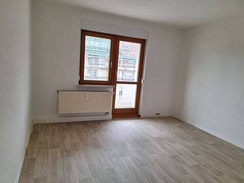 20260317_102727.jpg - Etagenwohnung mit 60,40 m&sup2; in Eisenach zur Miete
