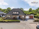 Ansicht - ** Warum neu bauen? Großzügiges Familienhaus mit Traumgarten und Bachlauf **