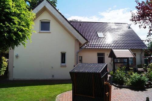 35 Rückansicht - 9 Zimmer Mehrfamilienhaus, Wohnhaus in Celle