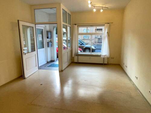 Raum zur Straße - Gewerbeobjekt (Büro, Produktion, Verkauf) in Kirchheimbolanden