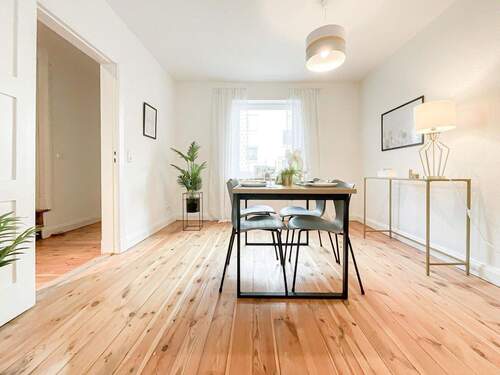 Bild 2 - 5 Zimmer Reihenmittelhaus zum Kaufen in Lübeck