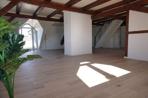 Bild 3 - 5 Zimmer Etagenwohnung in Altenstadt