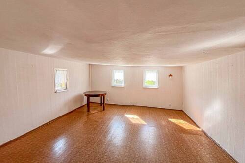 Raum(4) - 
