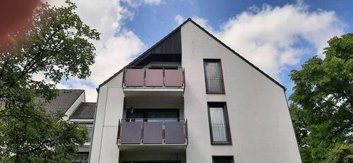 Dachgeschosswohnung - Eigentumswohnung im Dachgeschoss in Düsseldorf-Hellerhof im Bieterverfahren