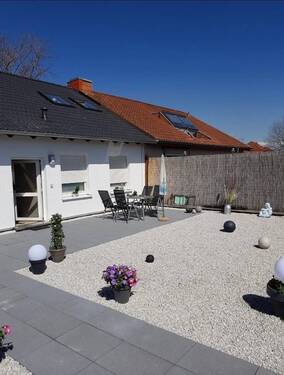 Haus Terrasse.jpg - Mehrfamilienhaus, Wohnhaus mit 390,00 m² in Saarlouis zum Kaufen