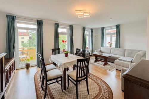 Wohnzimmer - 2 Zimmer Etagenwohnung zum Kaufen in Leipzig