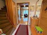 Eingang Wohnbereich.jpeg - 5 Zimmer Einfamilienhaus zum Kaufen in Georgensgmünd