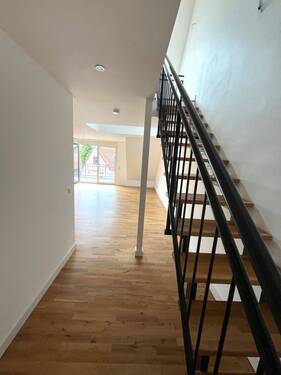 Treppe - 3 Zimmer Etagenwohnung in Achim