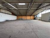 1.jpg - geräumige 580 m² Lagerfläche im Erdgeschoss in Winsen