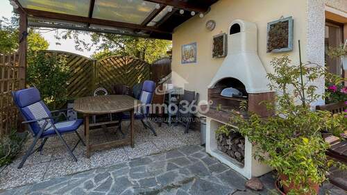 Gartenhaus / Grillecke - Einfamilienhaus mit 185,50 m&sup2; in Berlin zum Kaufen