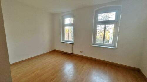 Wohnzimmer - 2 Zimmer Etagenwohnung in Chemnitz