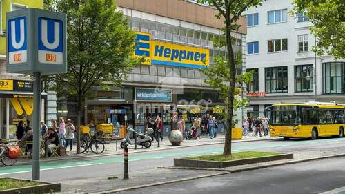 Schloßstraße / Einkaufsmeile - 