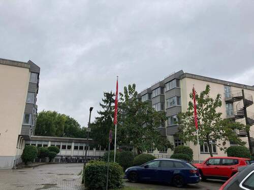 Seniorenwohnheim außen_3 - 