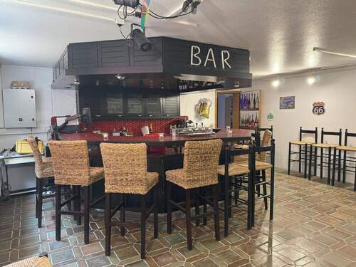 Bar im Keller - 