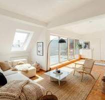 Über den Dächern des Richardkiezes - Maisonettewohnung mit Altbauflair & Terrasse - Berlin Neukölln