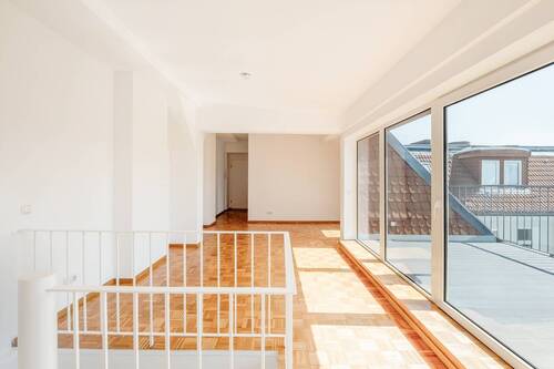 Weitere Ansicht Wohnzimmer - 3 Zimmer Etagenwohnung zum Kaufen in Berlin