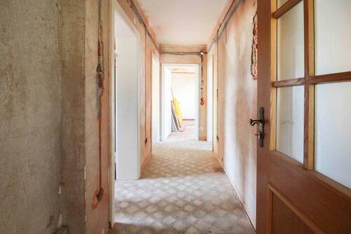 02 Flur - 1 Zimmer Mehrfamilienhaus, Wohnhaus zum Kaufen in Warburg