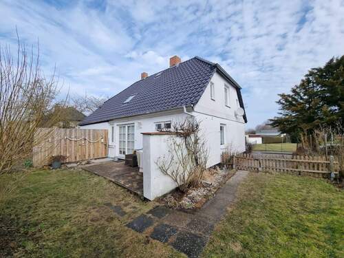 Hausansicht - 5 Zimmer Einfamilienhaus in Altenkirchen