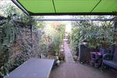 Terrasse mit Blick in den Garten.JPG - 