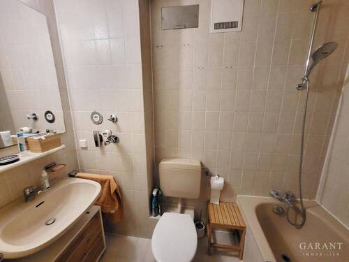 Badezimmer - Etagenwohnung mit 40,00 m&sup2; in Stuttgart zur Miete