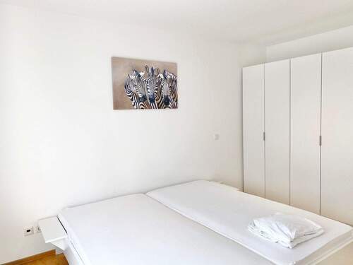 Schlafzimmer Ansicht 2.jpg - 