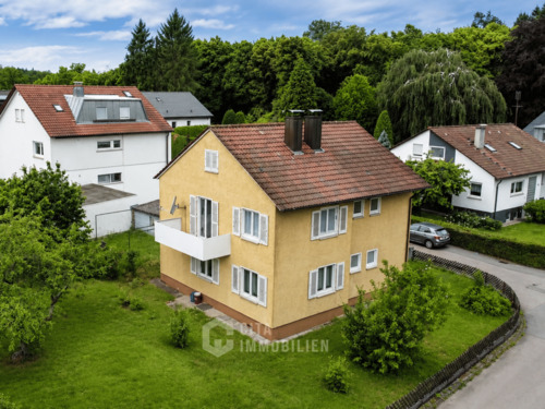 Hausansicht - 6 Zimmer Einfamilienhaus in Sachsenheim
