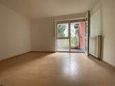 Wohnzimmer - 2 Zimmer Etagenwohnung zur Miete in Fürth
