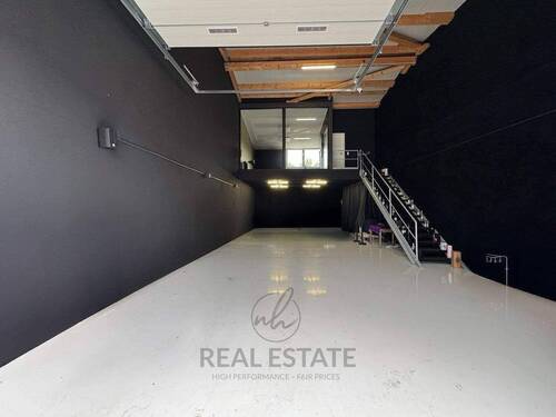 1.jpg - Attraktive Büro- und Lagerflächen mit Galerie in Norderstedt