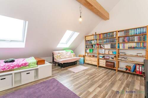 DG: Zimmer 1 von 2 - 