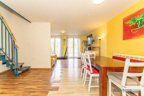 EG: Wohn-/Esszimmer - 