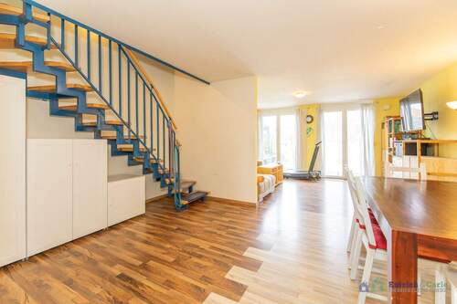 EG: Wohn-/Esszimmer - 