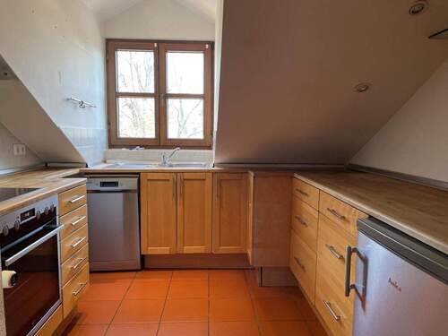 Einbauküche - Etagenwohnung mit 86,00 m&sup2; in München zur Miete