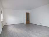 Wohnzimmer - 3 Zimmer Etagenwohnung zur Miete in Nauheim